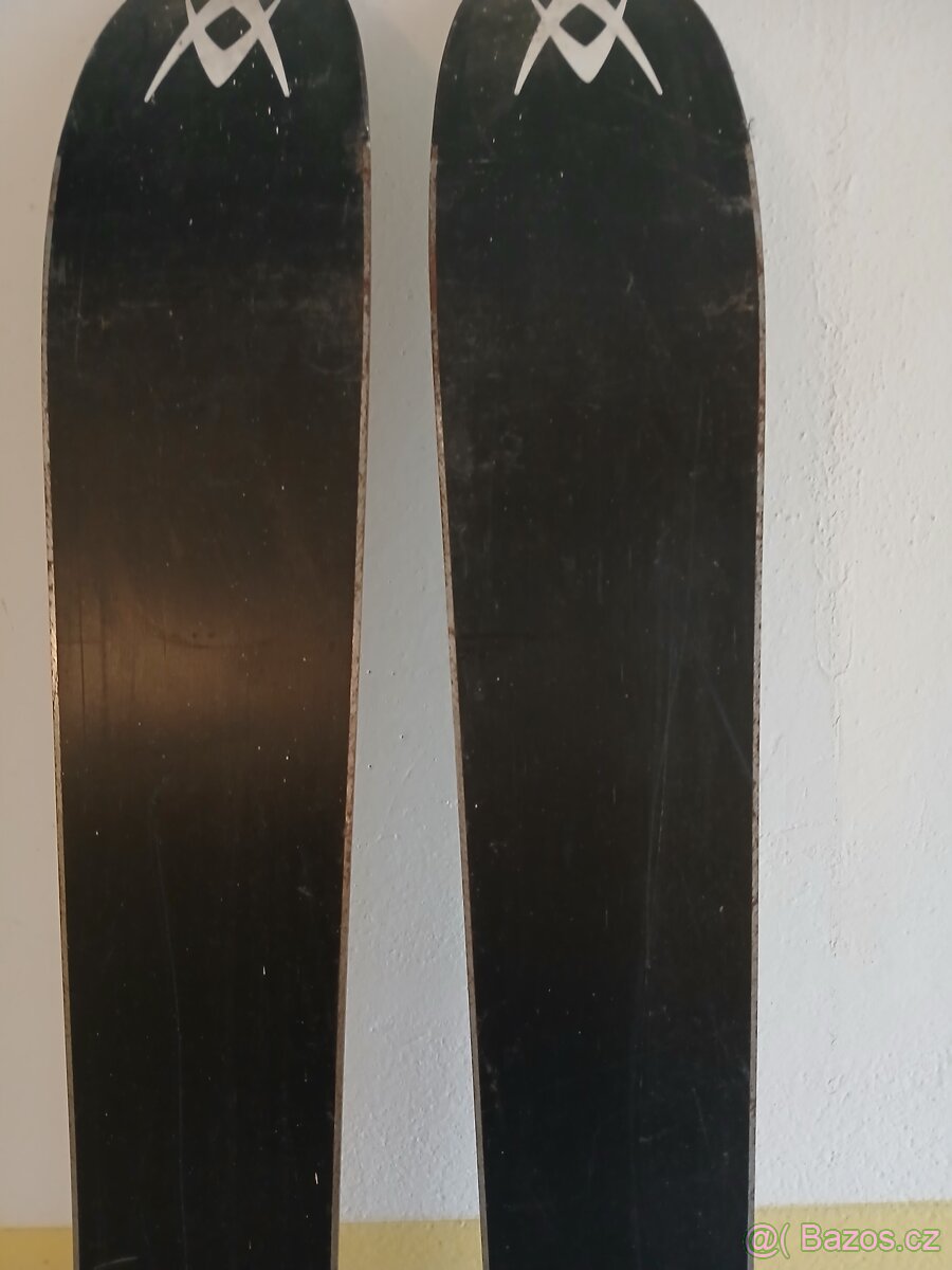 Sjezdové lyže Vülki - 6