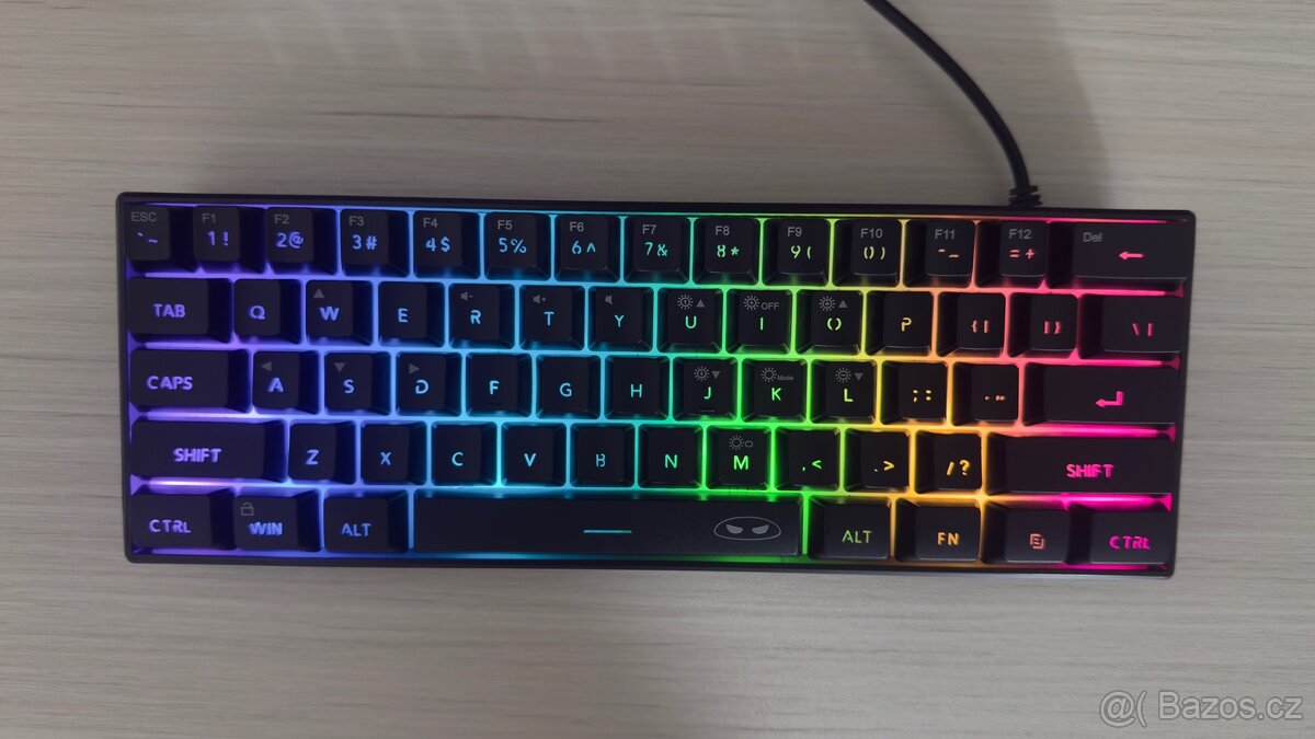 Černý herní setup – klávesnice + myš + podložka - 6