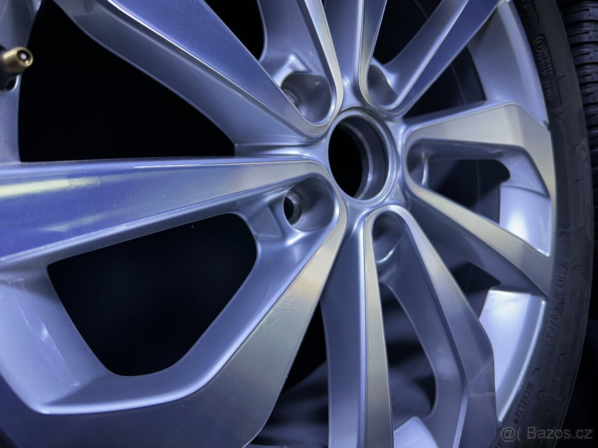 VW T-Roc T-Cross Zimní alu kola 255/55 R17 Michelin Cross - 6