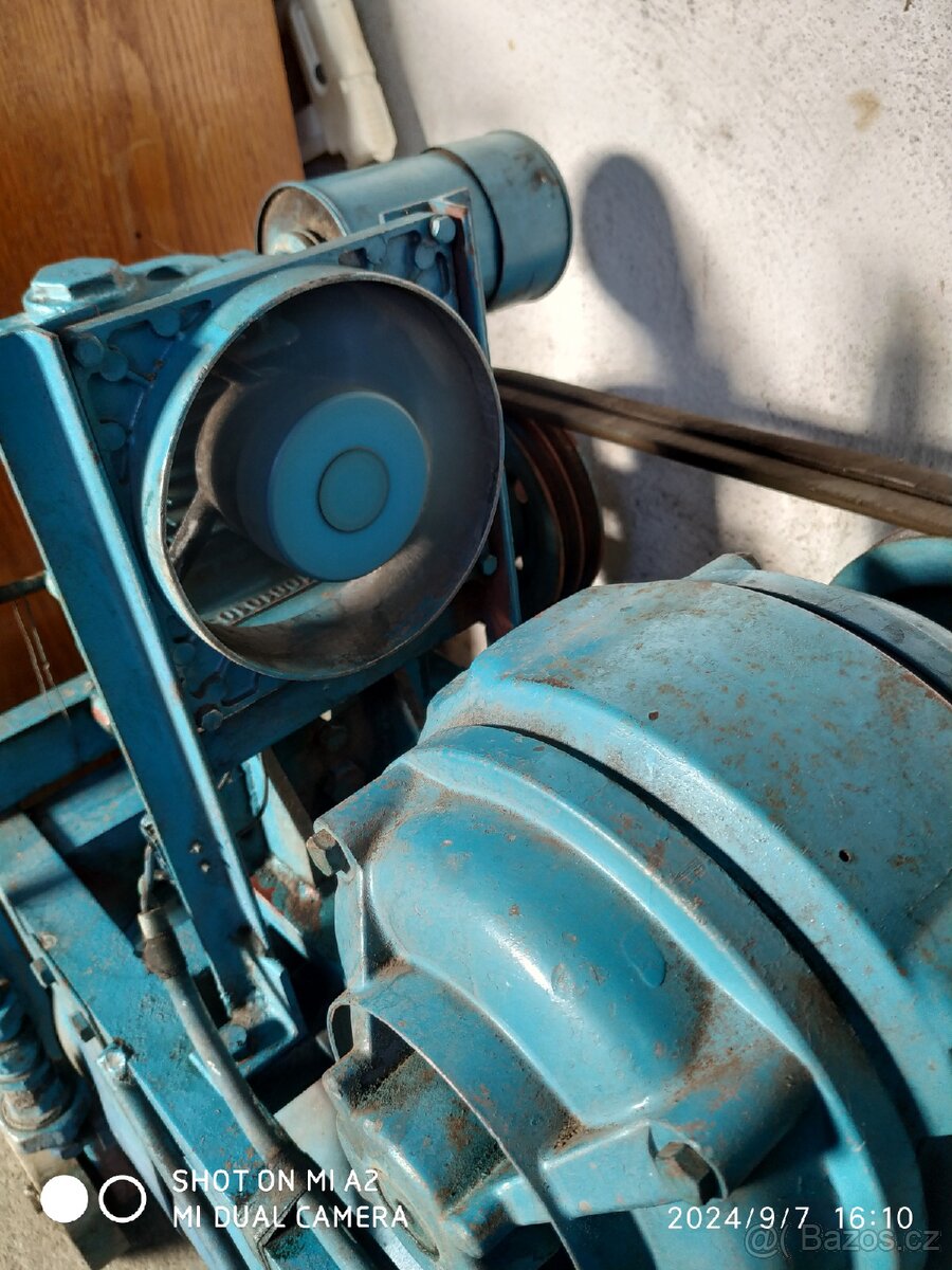 Kompresor pístový funkční - 6