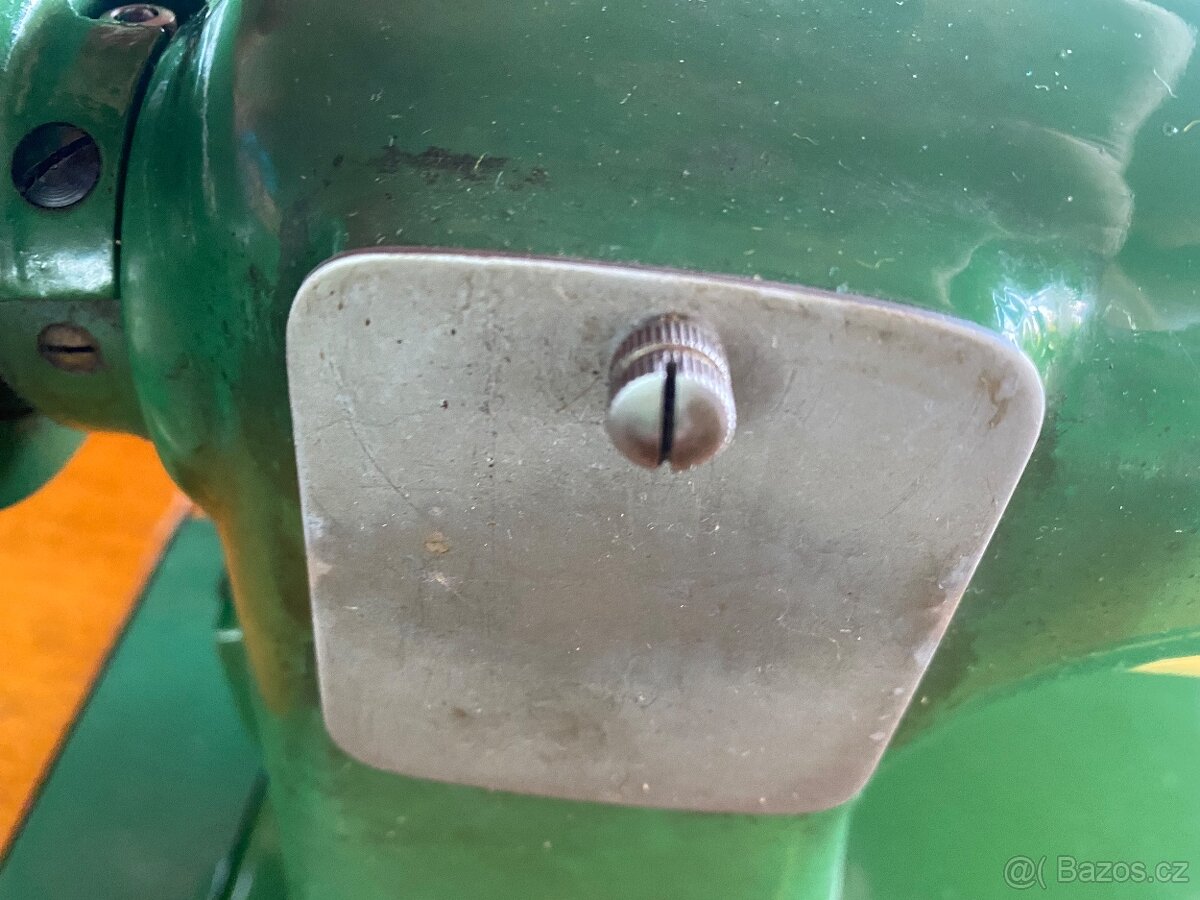 Šicí stroj Minerva - 6