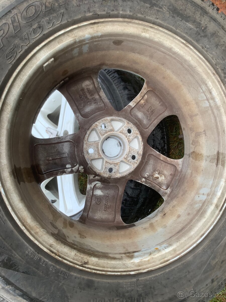 Kola na Suzuki Grand Vitara II (Zimáky) - 6