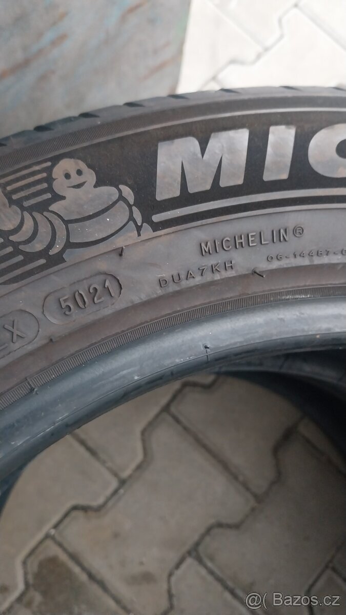 Prodám 2 x letní pneu Michelin 225/55/18 - 6