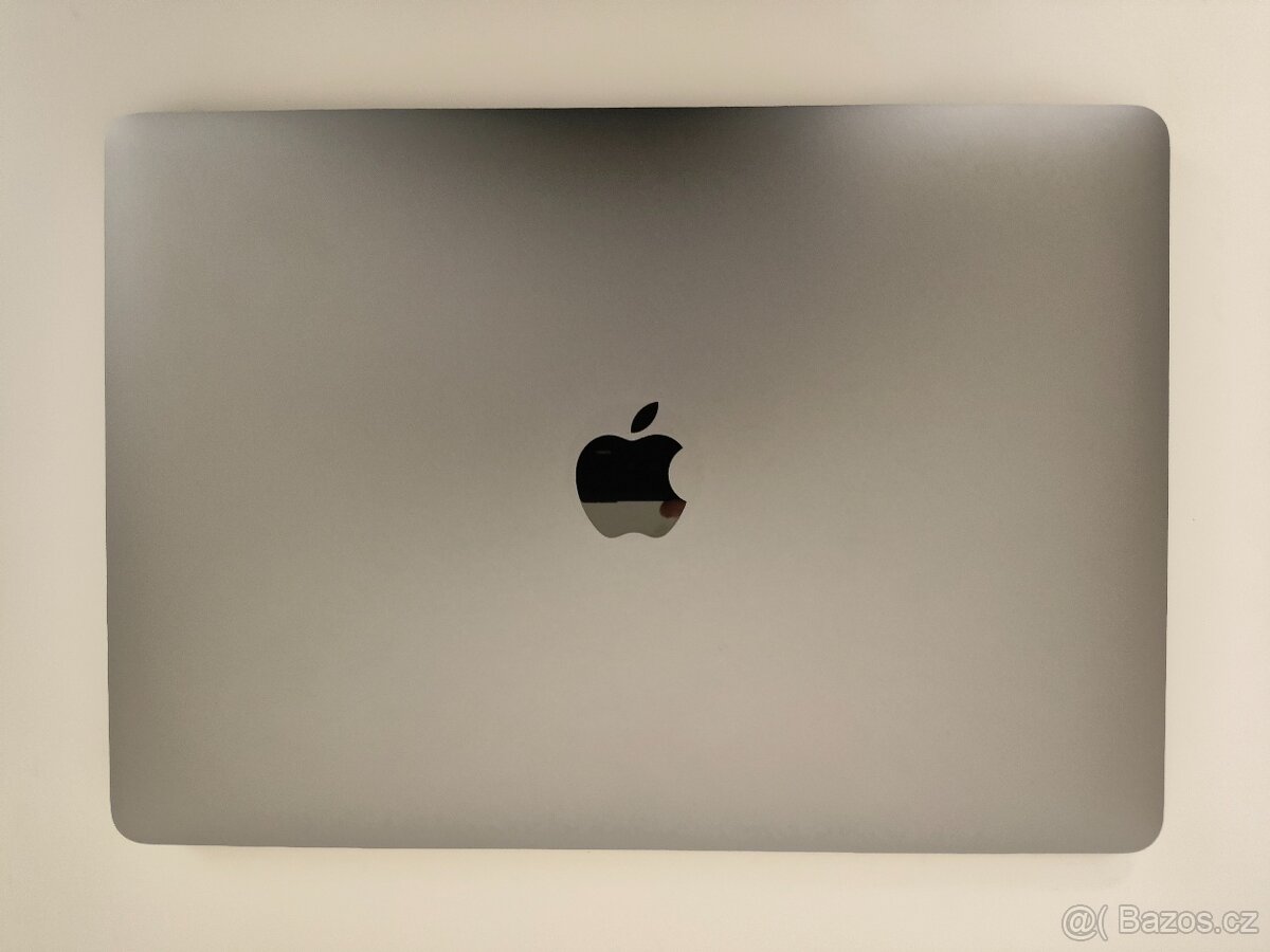 MacBook Pro 2020 | i7 • 32GB • 512GB SSD - 6