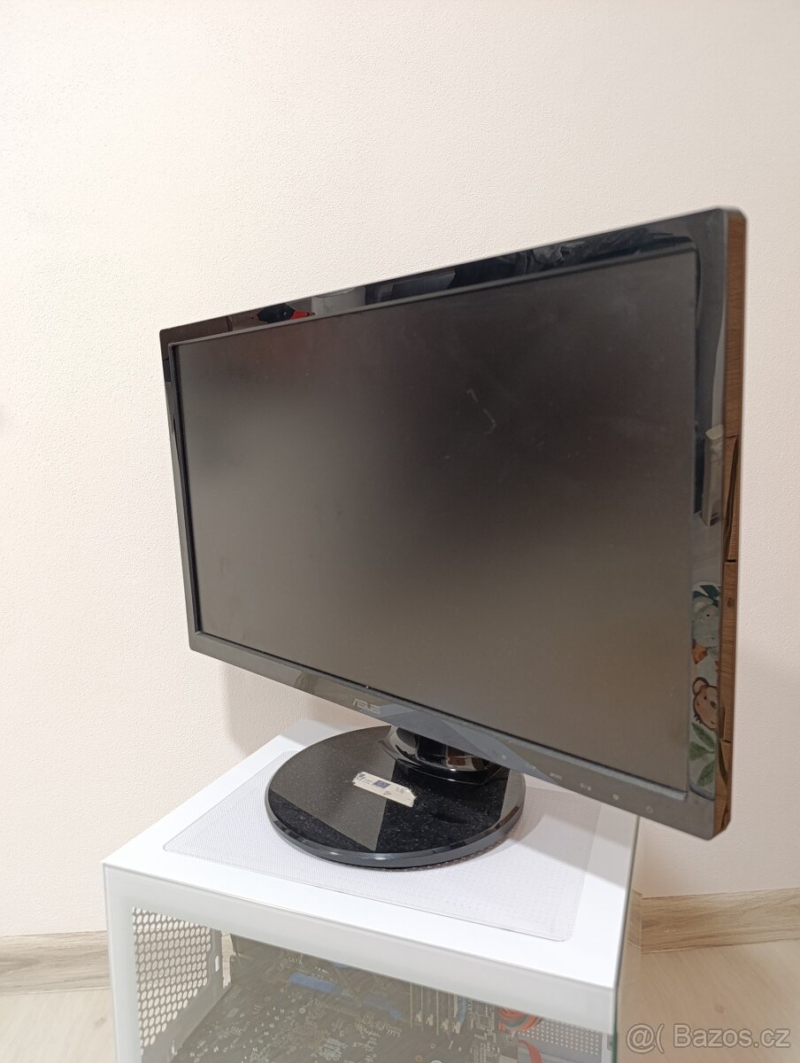 Herní PC (i7 3770/RX 590 8GB/16GB RAM/SSD) - 6