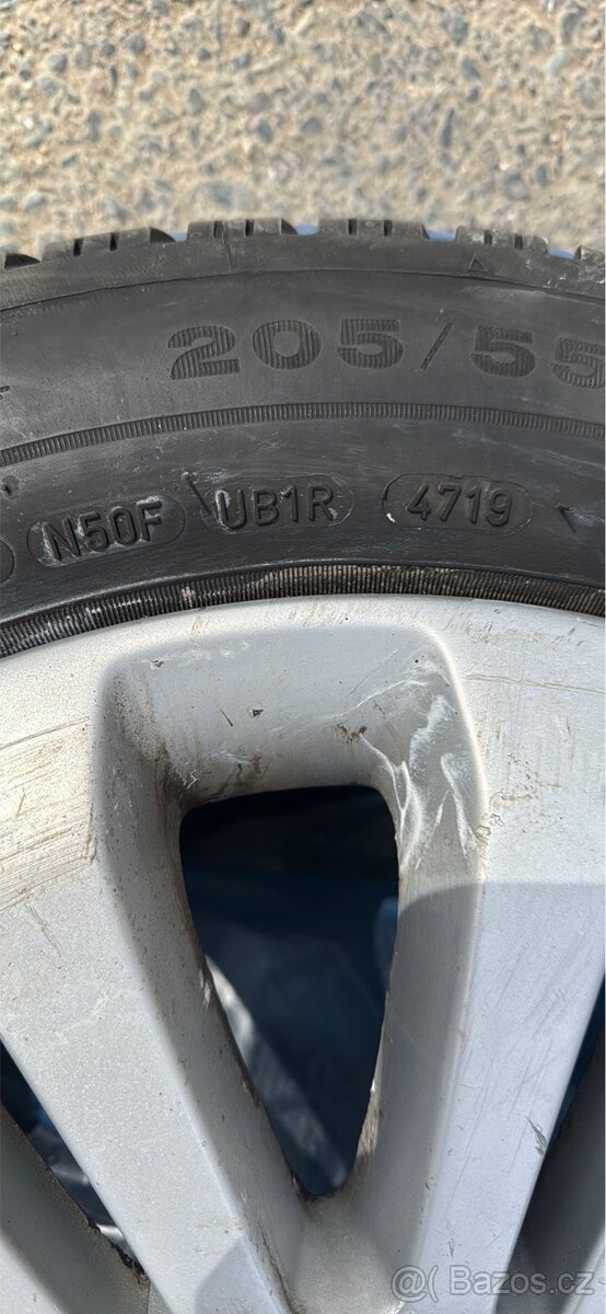 Pneumatiky 205/55 R16 - 6
