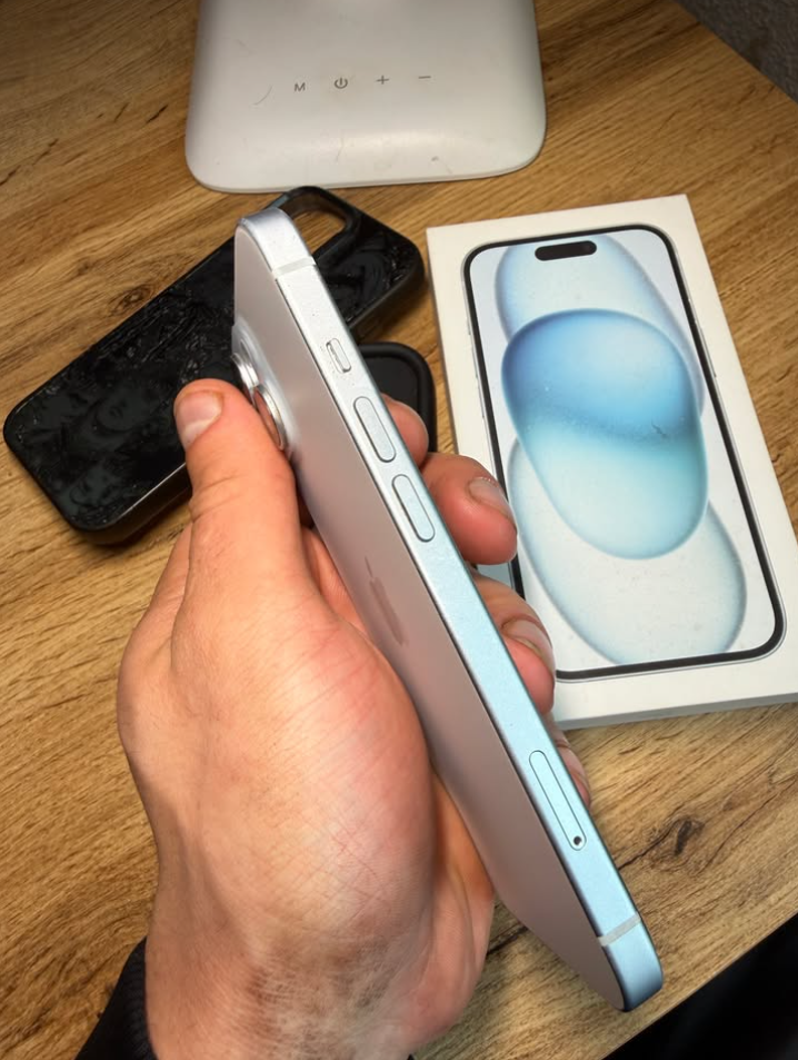 iPhone 15 128GB modrá - 6