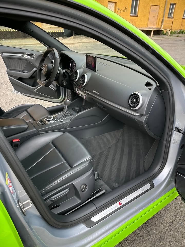 Audi RS3 Sportback 2020 / 294 kW - 6