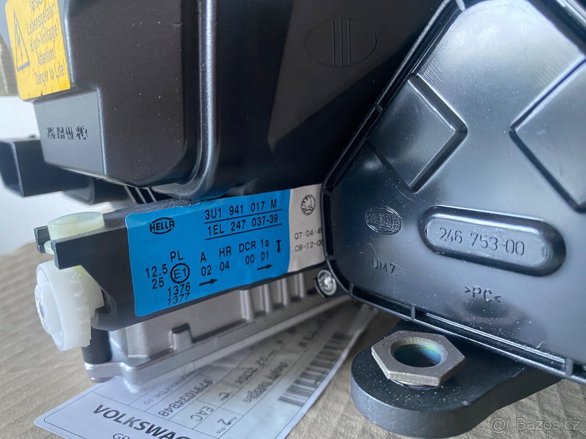 Xenony Škoda Superb - 6