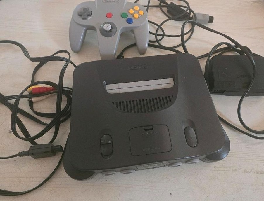 Nintendo 64 - 6