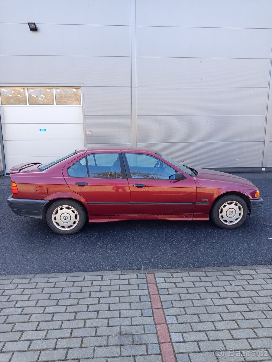 Bmw e36 318i - 6