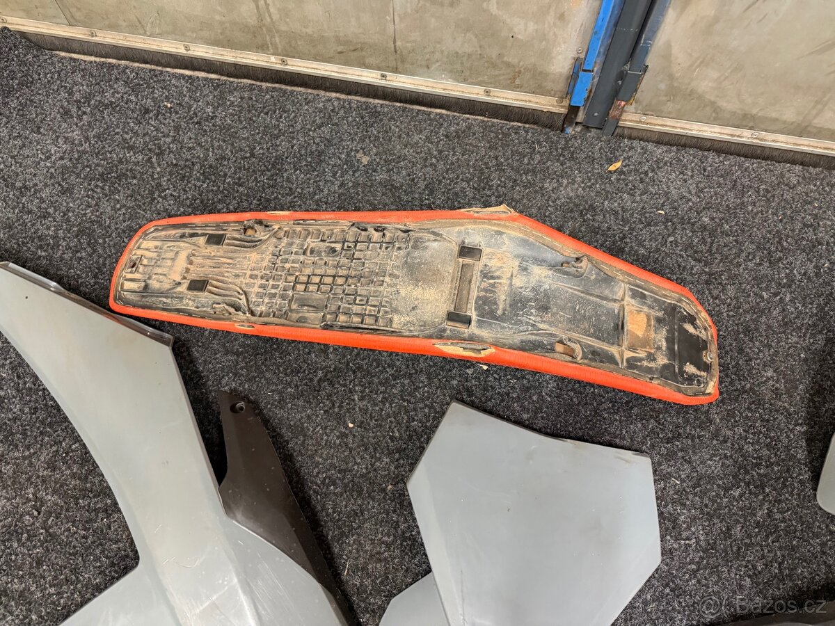 Sada plastů+sedlo KTM SX SX-f 23-25 - 6