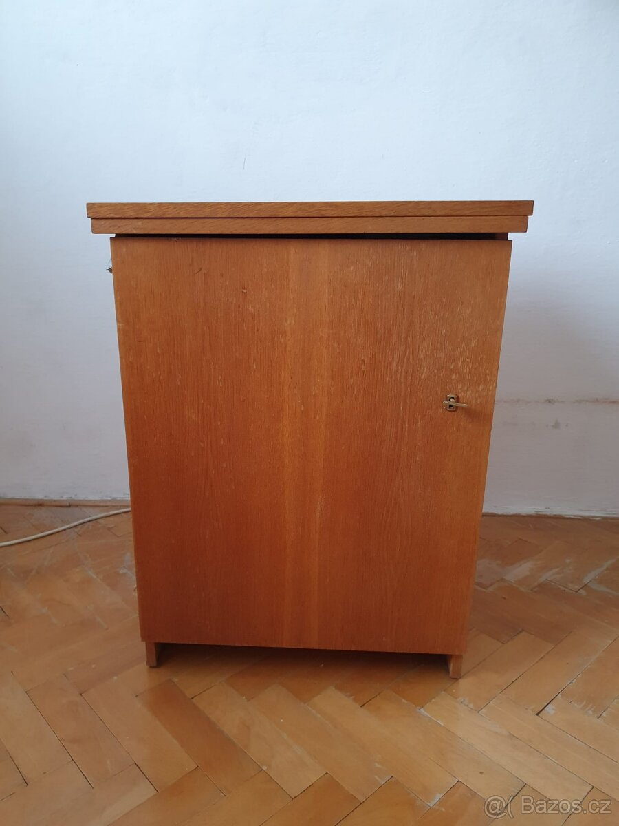 Šicí stroj Veritas - 6