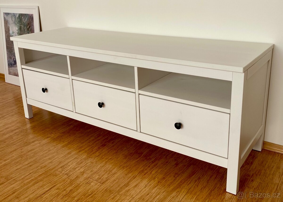 Hemnes TV stolek - 6