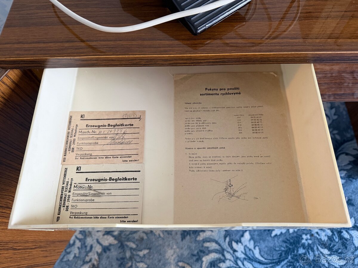 Prodám šicí stroj VERITAS - 6