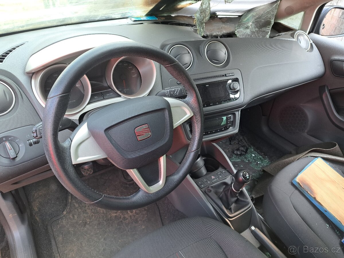 Seat Ibiza 1.4MPI - 2011, 63kW, 75tis Km, na díly - 6
