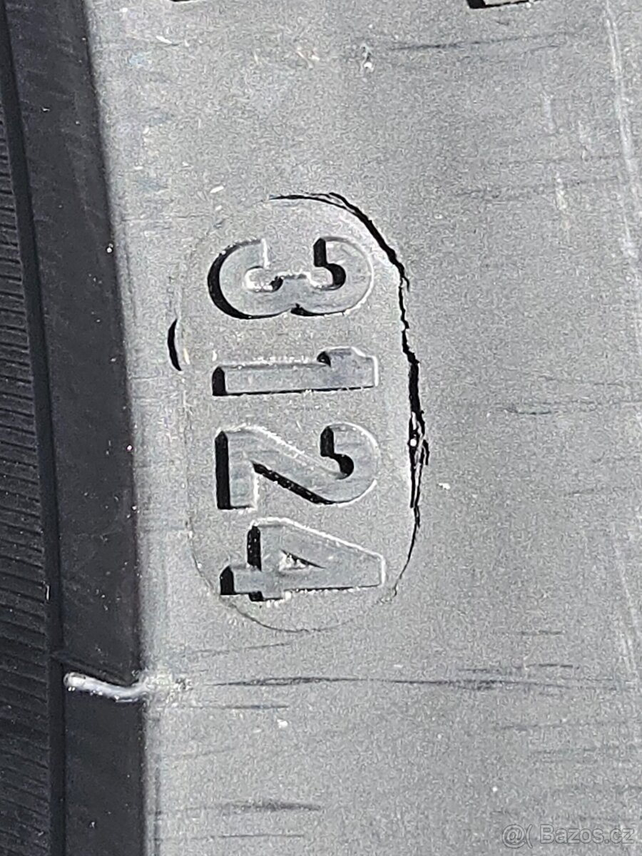 Pěkná nová zimní orig alu Škoda Superb 3, Pirelli 235/45/18 - 6