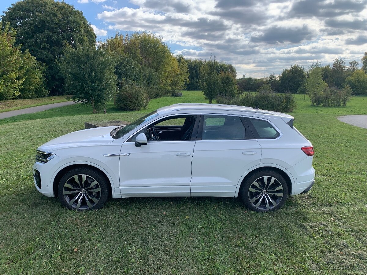 VW TOUAREG 4,0tdi R-line - 6