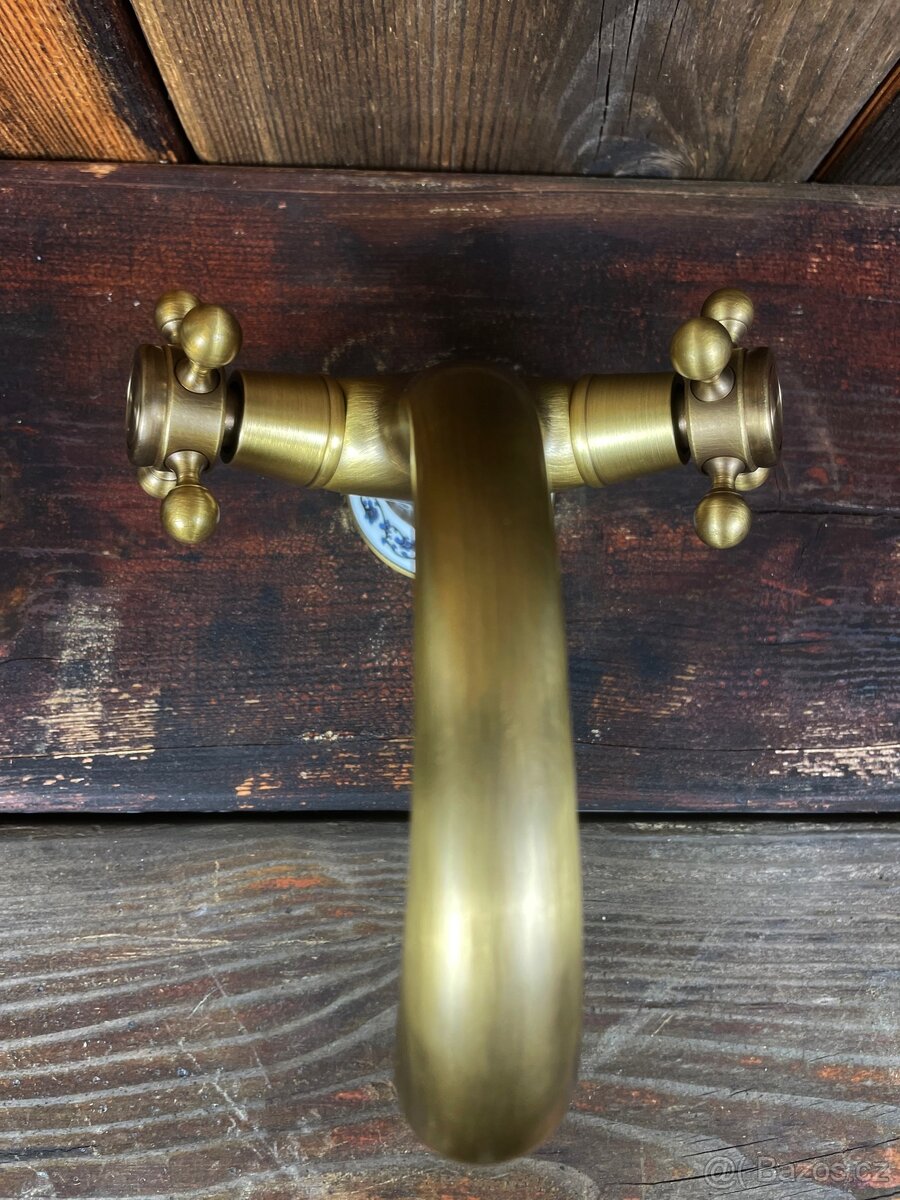 Mosazná vodovodní baterie - 6