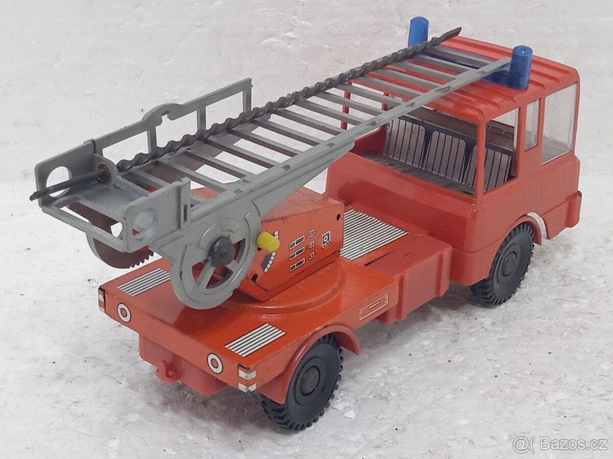 Hasičské auto Žebřík MSB MS 25 Retro hračka - 6