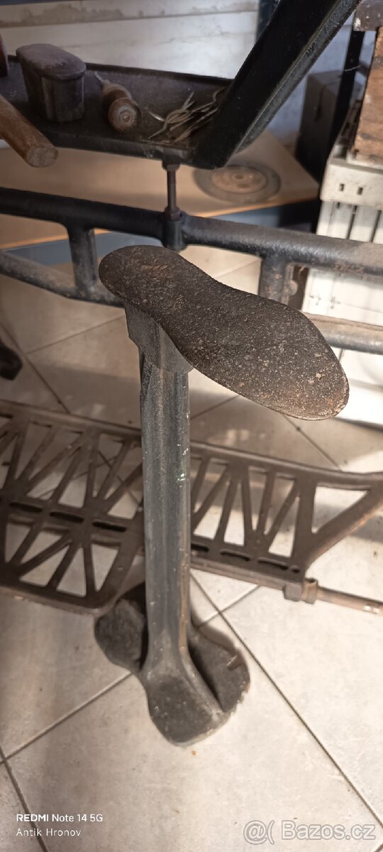 Šicí stroj, CLAES, obuvnický/sedlářský. - 6