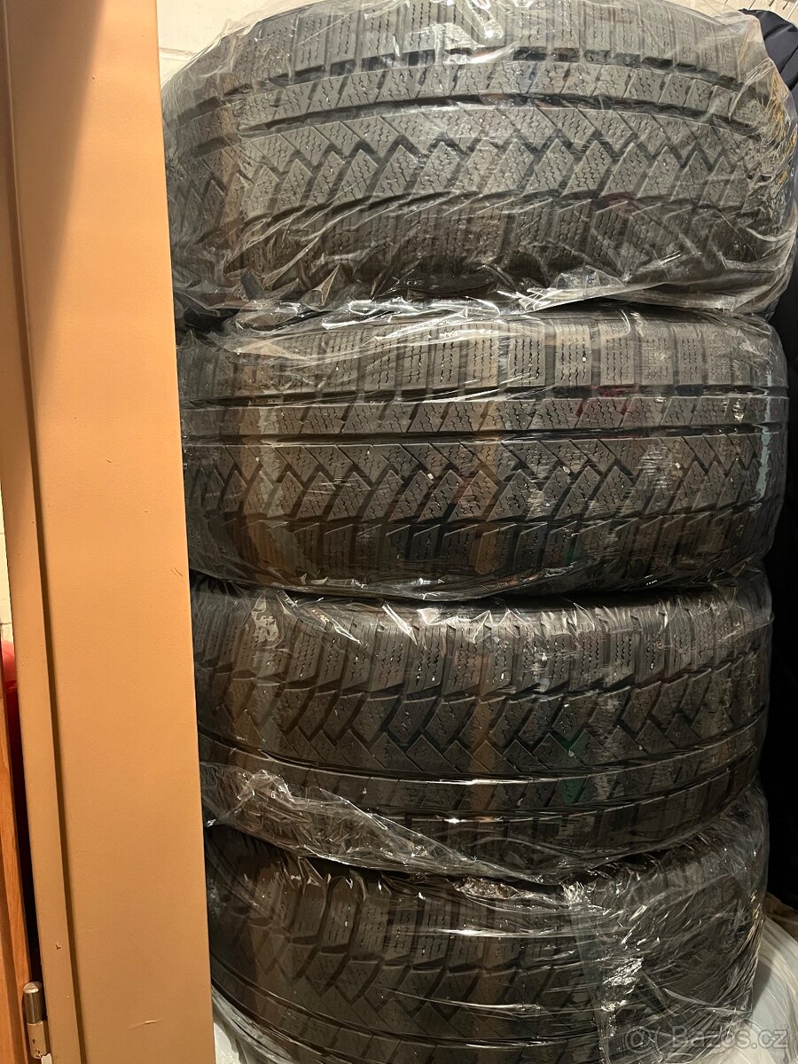 Zimní pneu 4ks Continental WinterContact 215/50 R17 - 6