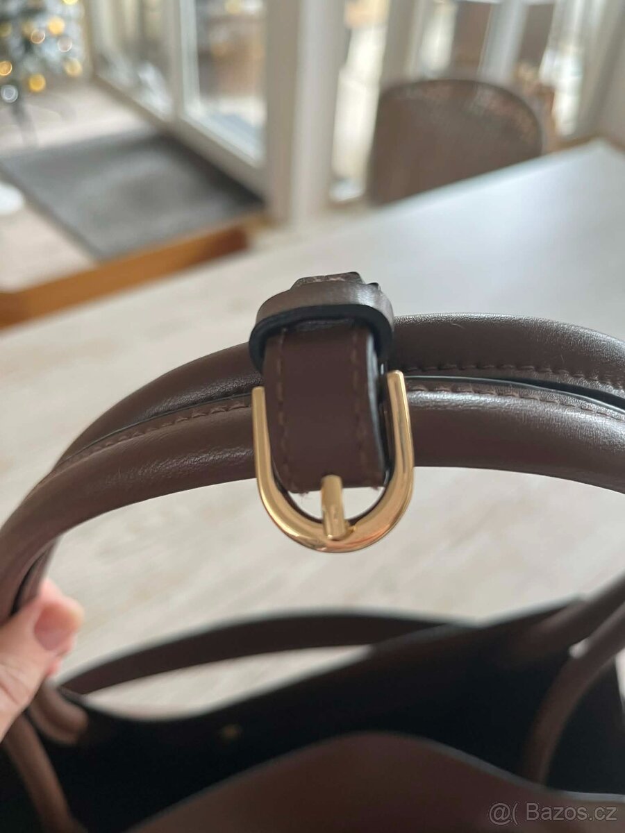 Hnědá kabelka - 6