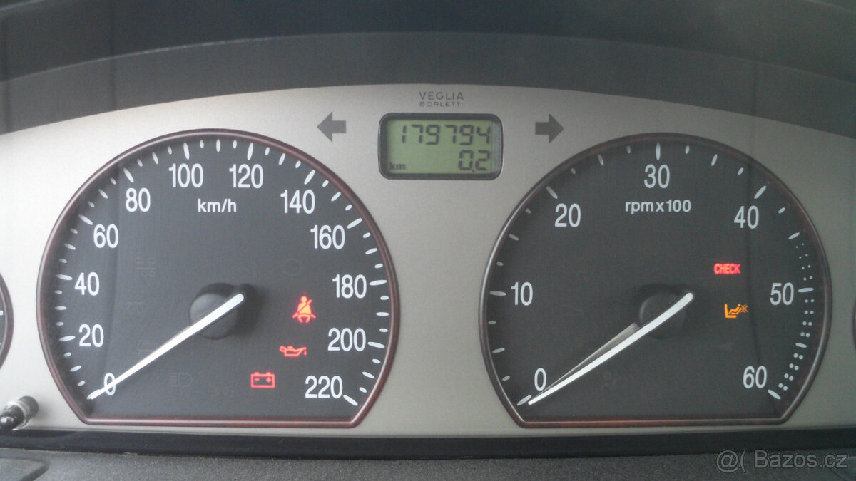 Lancia Lybra Combi 1.9 JTD 85KW - 6