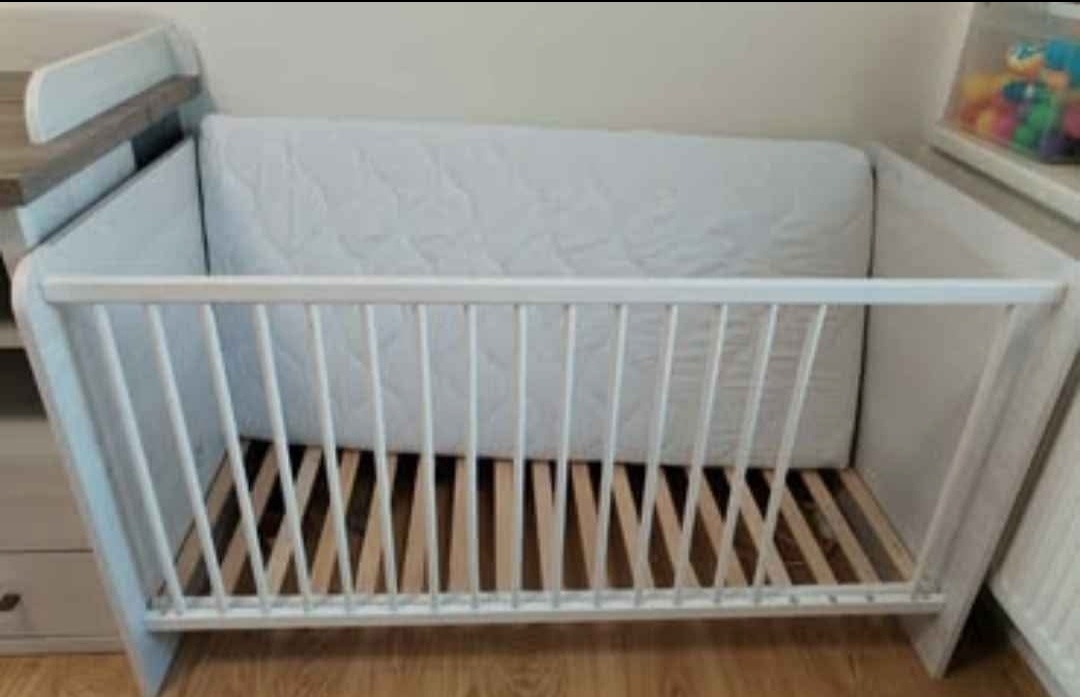 Dětská postýlka, rošt a madrace - 6