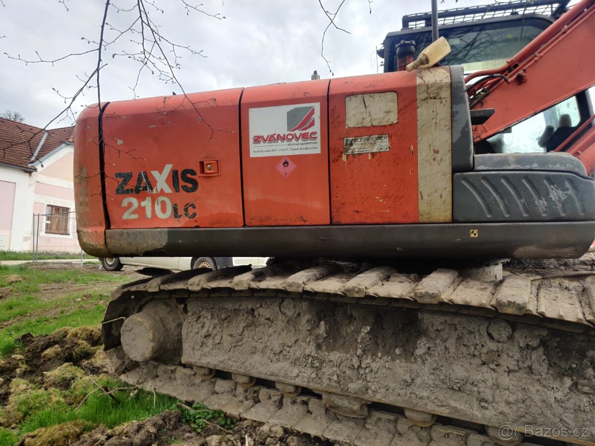 Pásový bagr HITACHI ZX210 LC-3 - 6