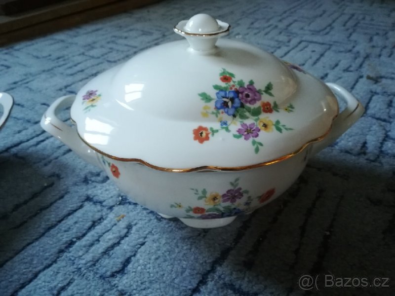 AKCE 50 let STARÝ JÍDELNÍ SET - 6