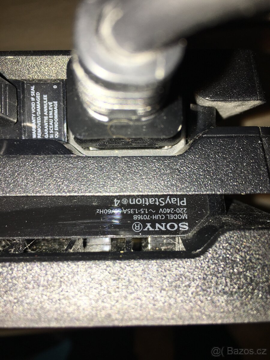 Playstation 4 PRO - 6