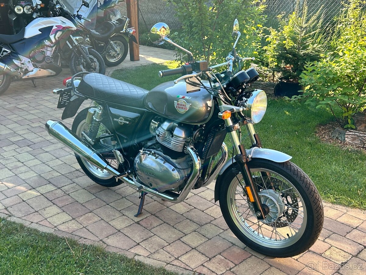 Royal Enfield Interceptor 650 - 6