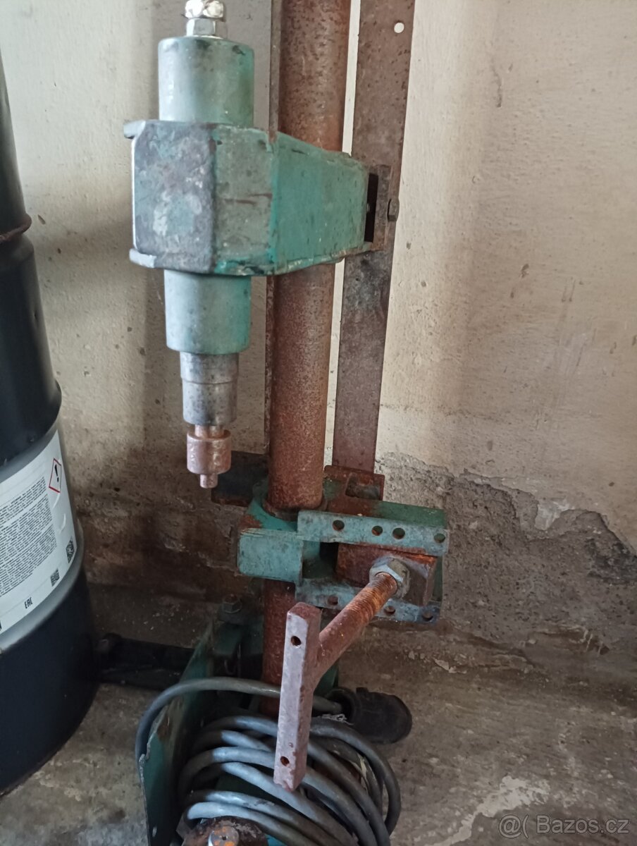 Soustruh na dřevo domácí výroby asi i kovy - 6