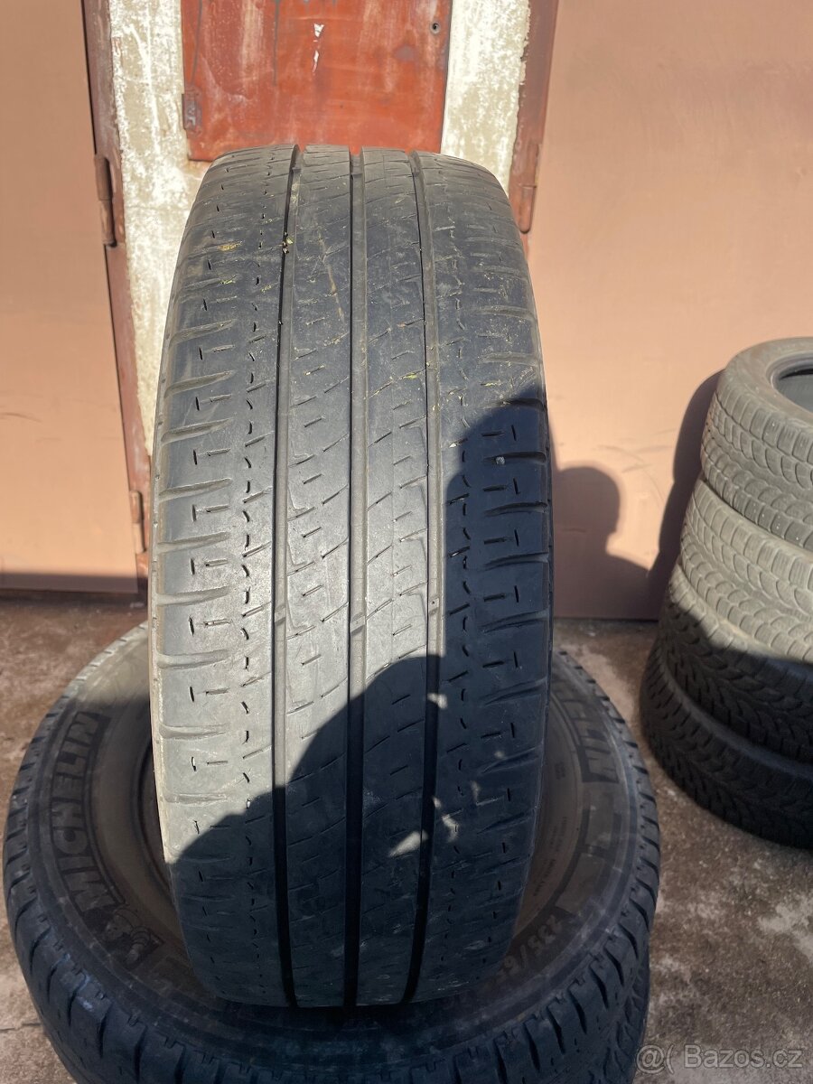 Letní pneu 235/65/16C - 6