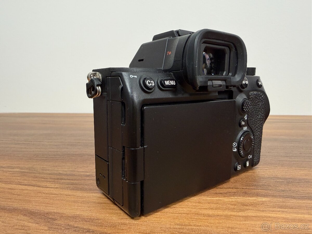 Sony A7S III – CZ distribuce, 3× baterie - 6