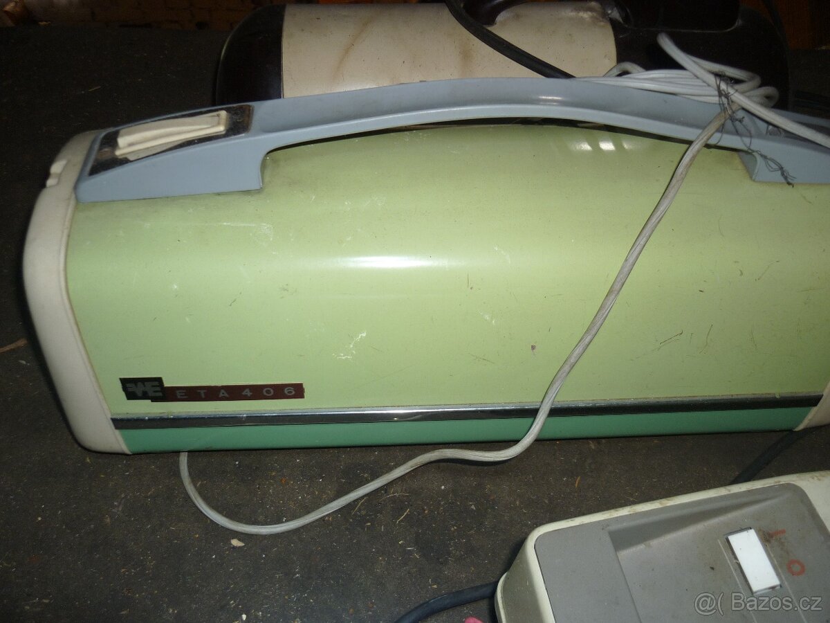 Staré vysavače - 6