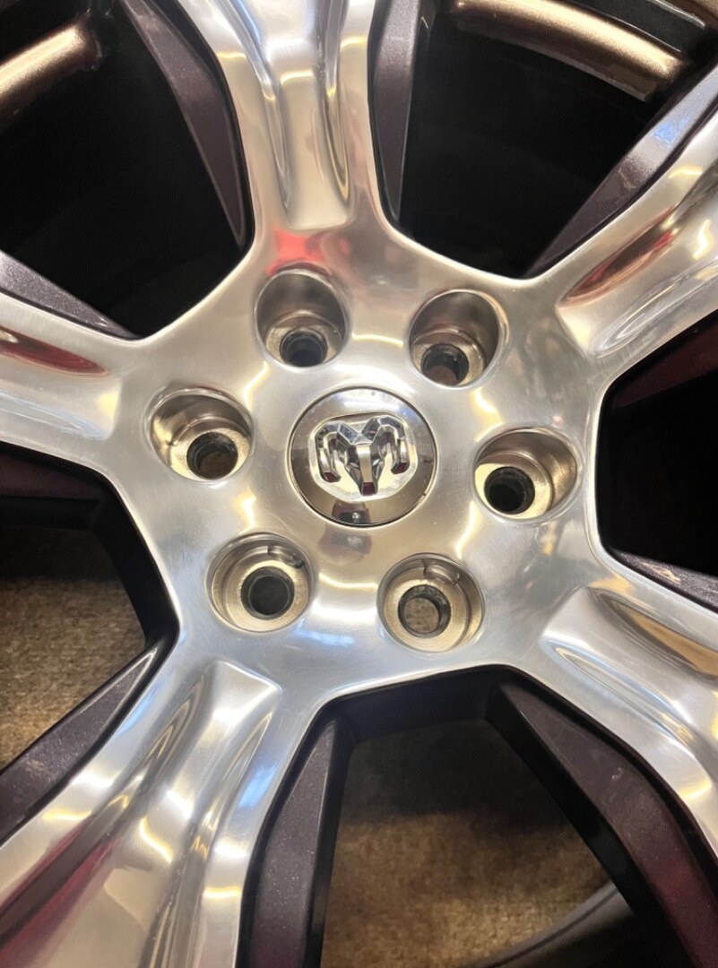 6x139.7 R20 Dodge RAM 1500 5.generace + senzor - TOP - 6