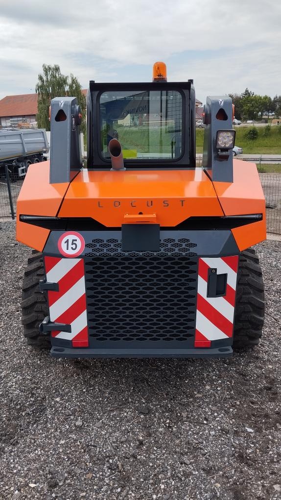 Locust 1004, smykem řízený nakladač, minibagr, bobek - 6