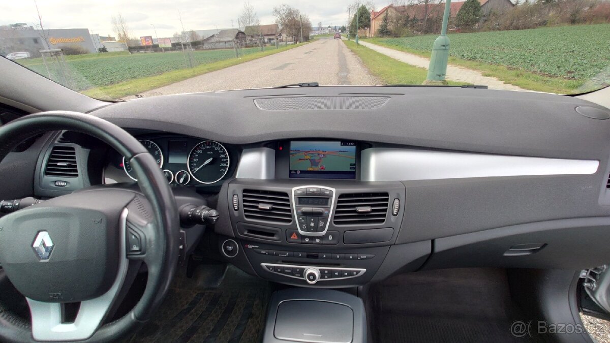 Renault laguna 3 benzín 2.0 103 kw - 6