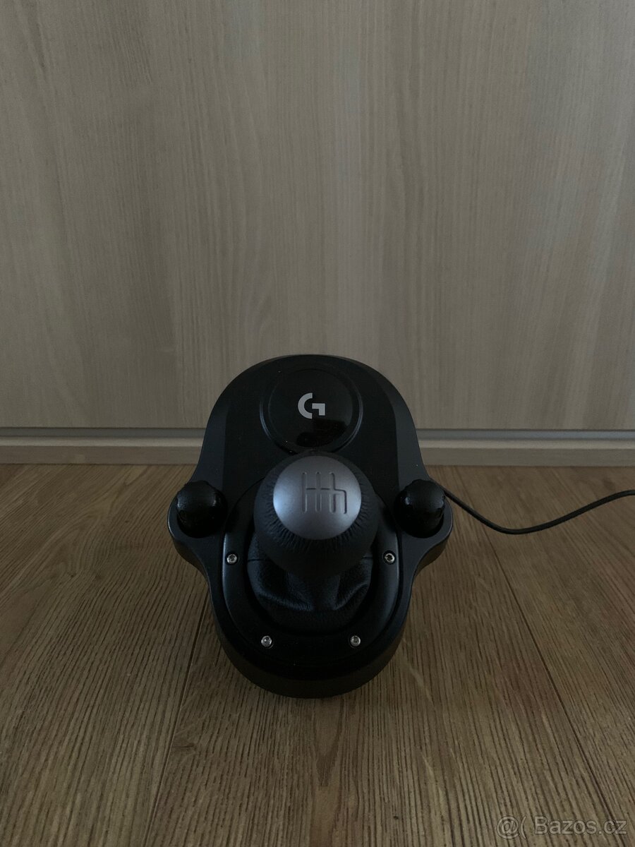 Logitech G29 - 6