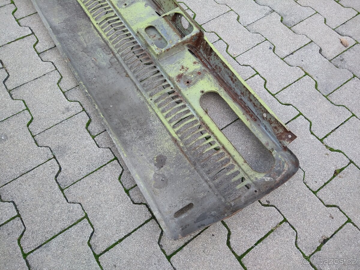 Zadní čelo Škoda 110 - 6