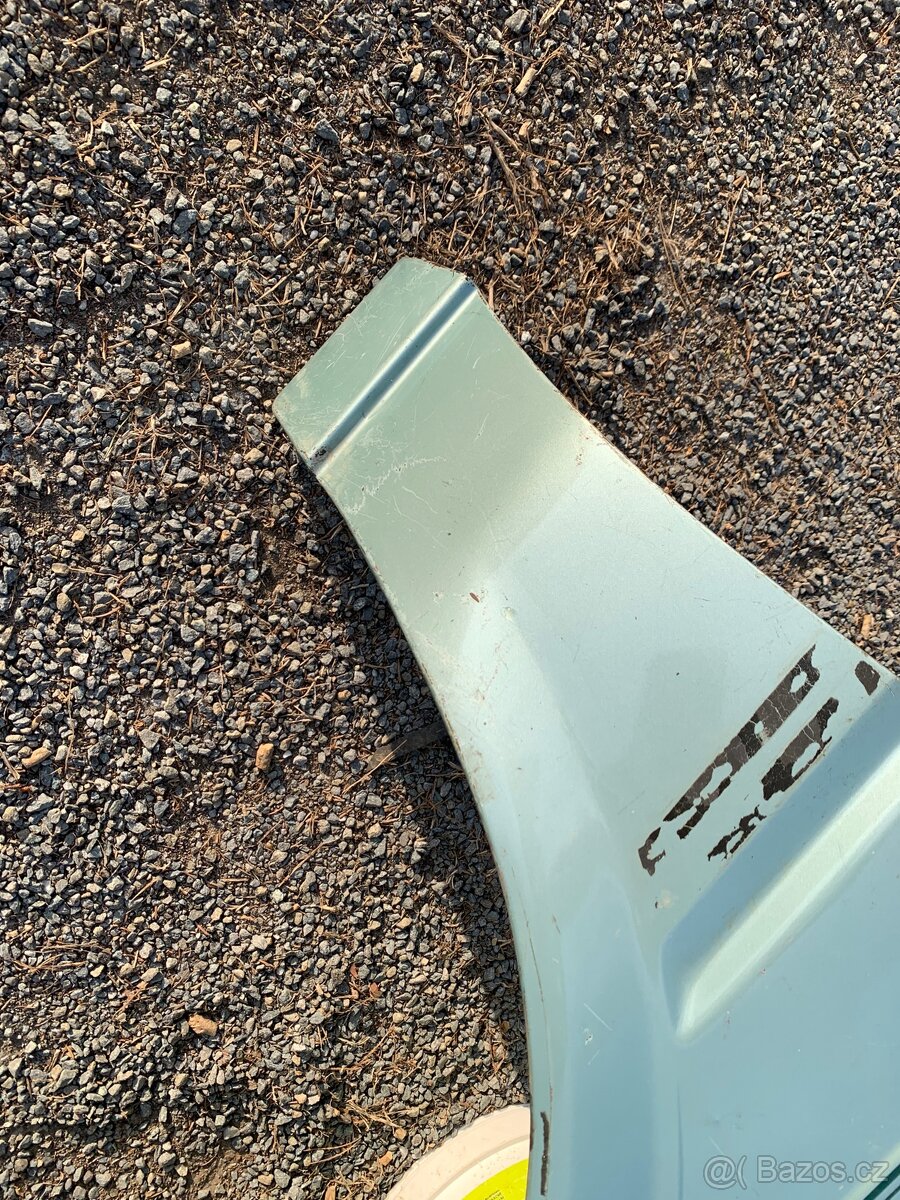 Toyota corolla ae82 přední blatníky - 6