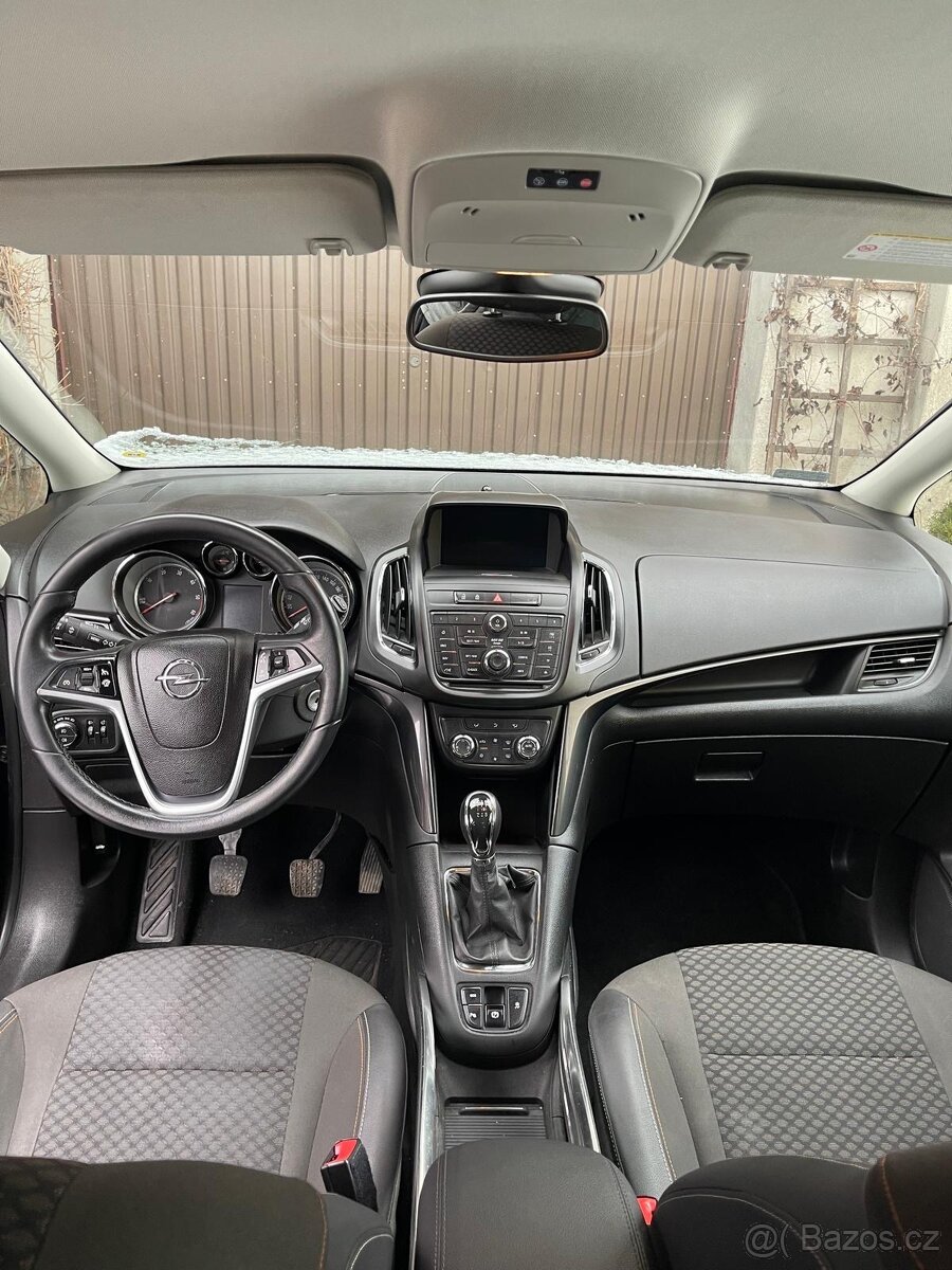 Opel Zafira 1.6 tdi - 6