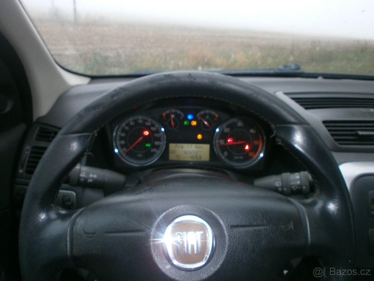 Fiat Croma 1.9 JTD - 6