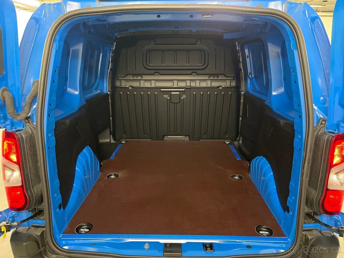 Peugeot e-Partner VAN 50 kWh (najeto 15km) - 6