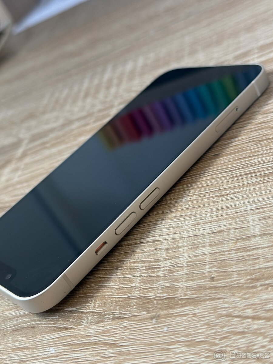 iPhone 13 Starlight – 128 GB – výborný stav – s kryty a kabe - 6