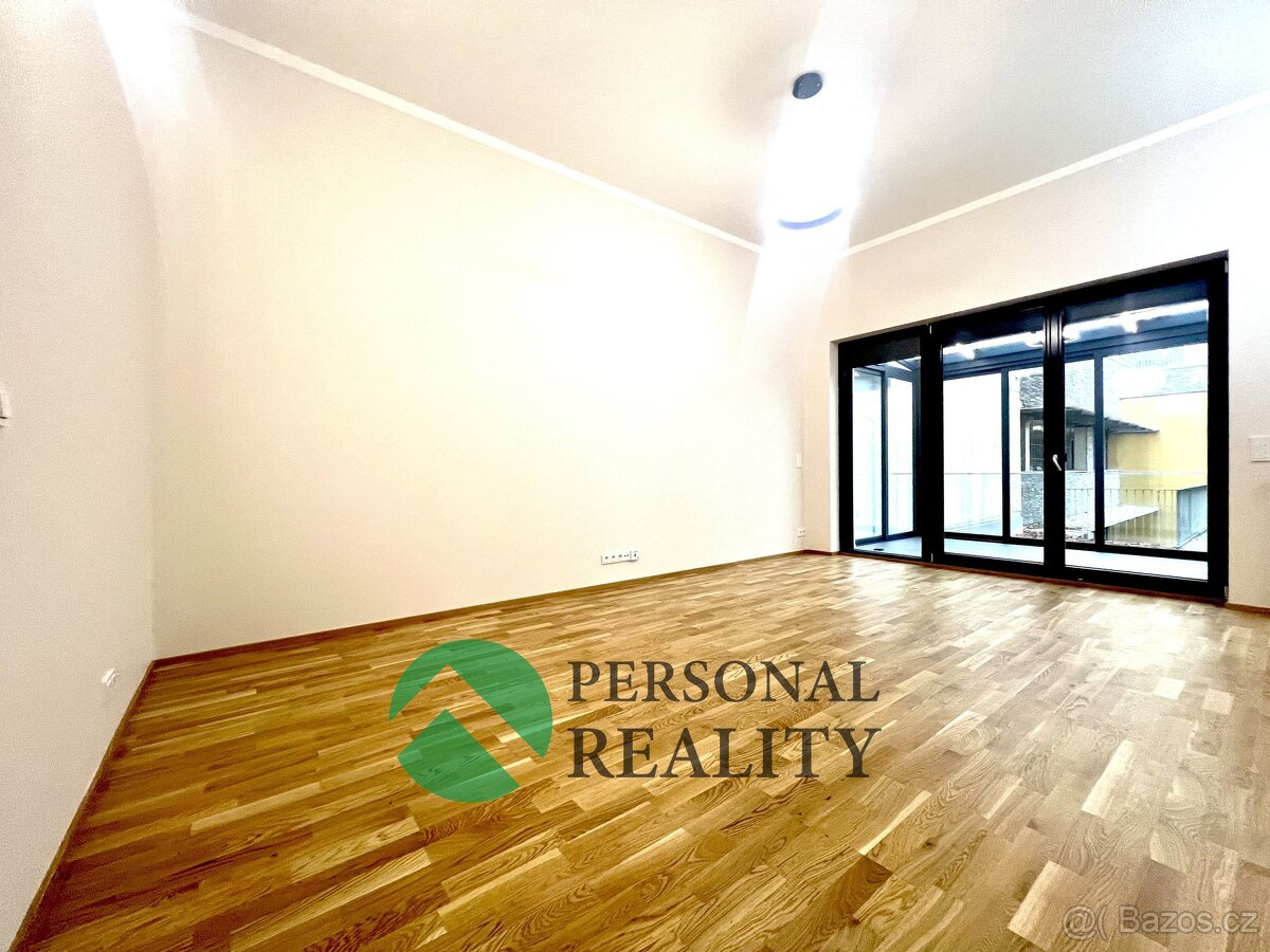 Pronájem bytu 1+kk 53 m², Praha - Vokovice, ev.č. 02668 - 6