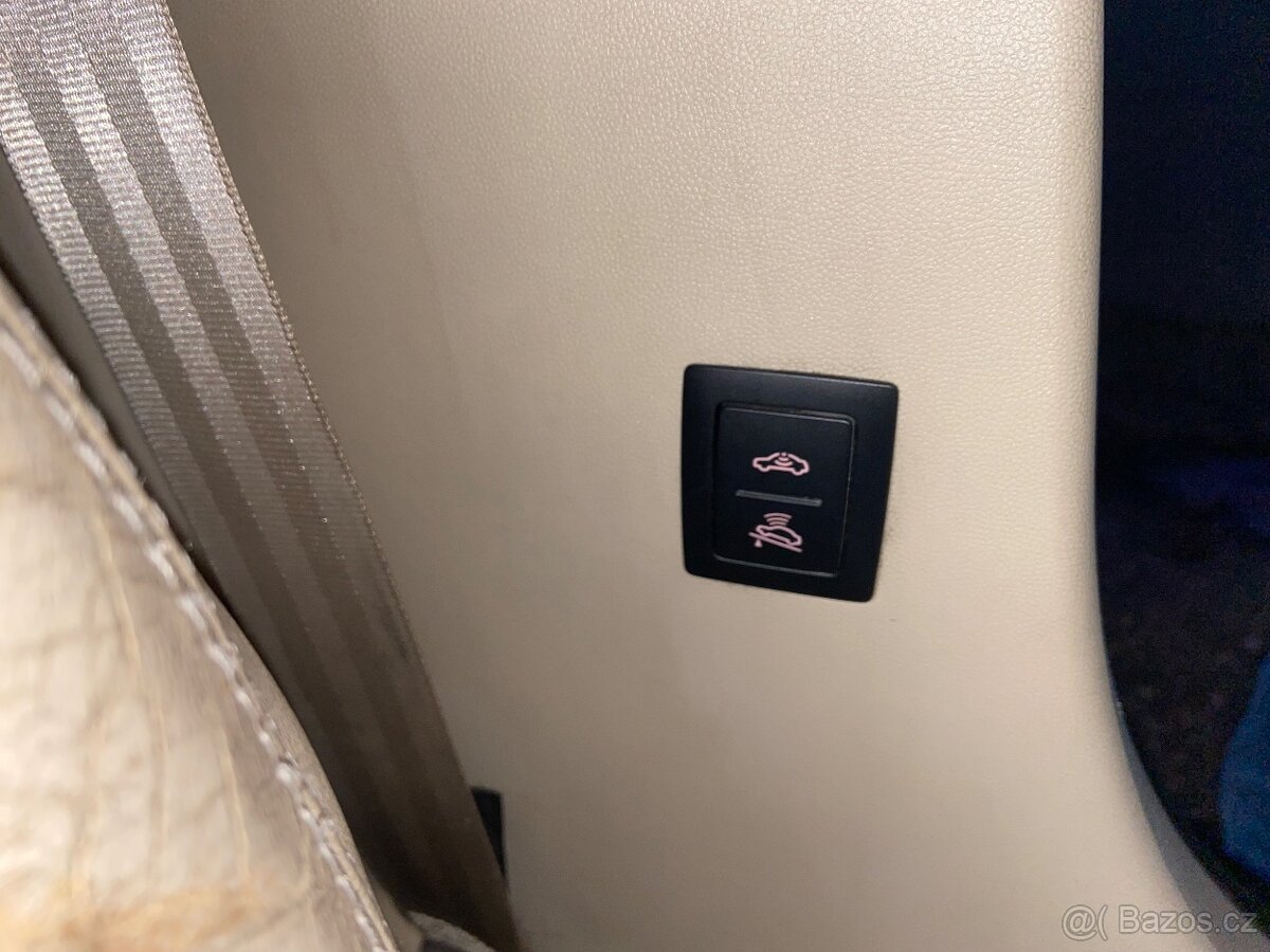 Škoda Octavia 2 2.0tdi 103kw - 6