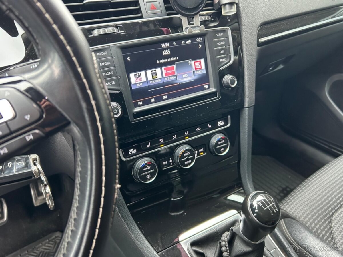 Volkswagen Golf 2.0 TDi 110kw - 6